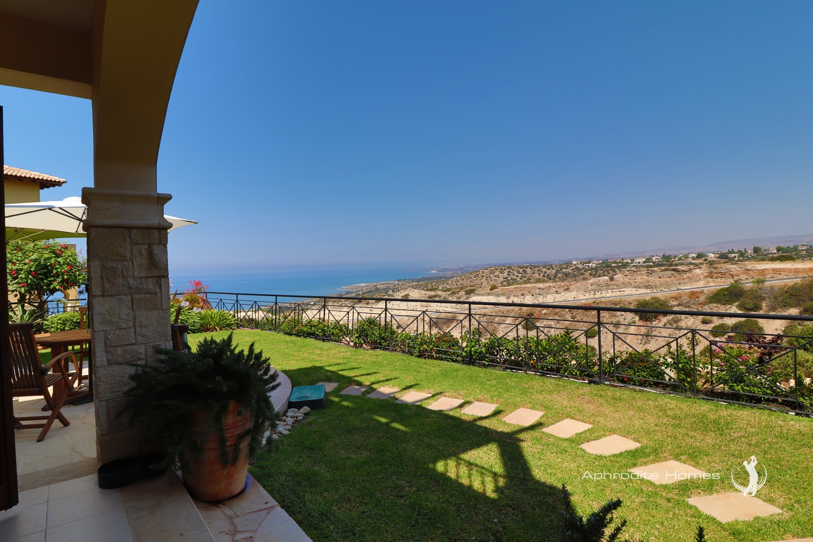 Apartment For Sale  in  Aphrodite Hills - Theseus