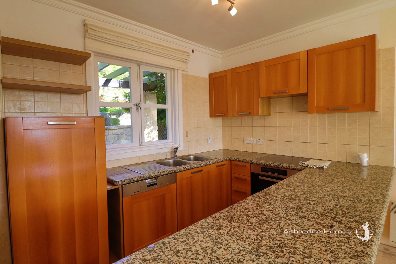 Junior Villa For Sale  in  Aphrodite Hills - Adonis