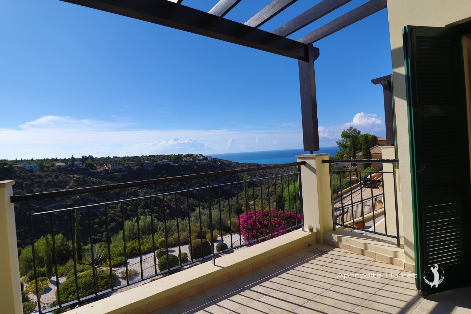 Junior Villa For Sale  in  Aphrodite Hills - Adonis