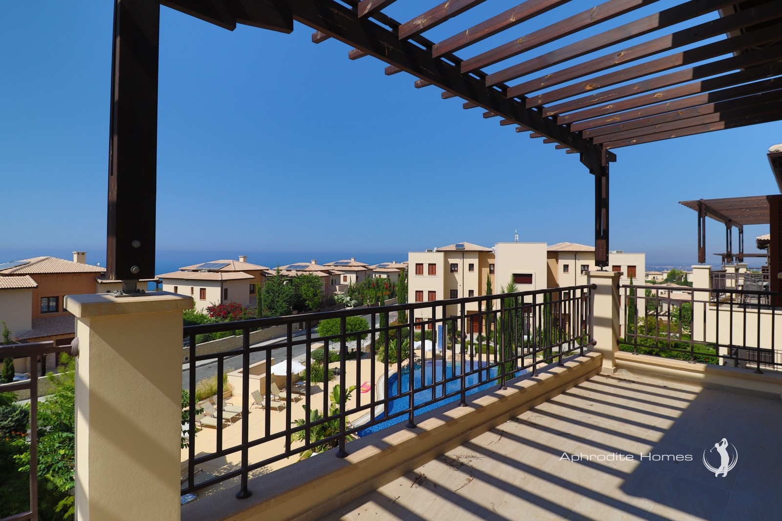 Apartment For Sale  in  Aphrodite Hills - Alexander Heights