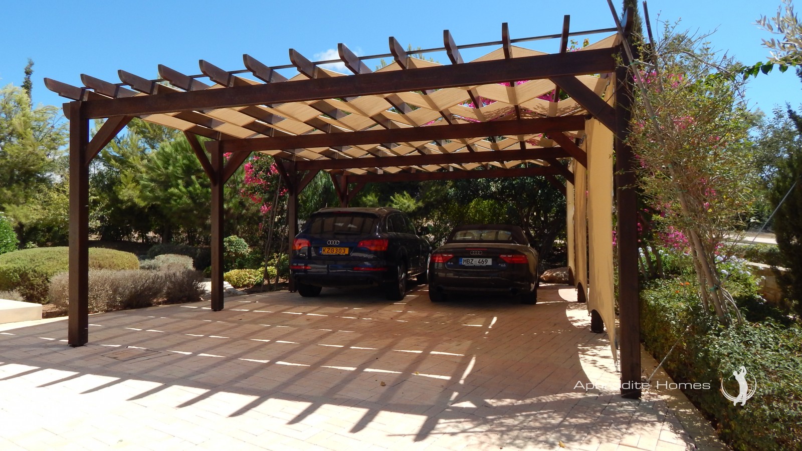 Villa For Sale  in  Aphrodite Hills