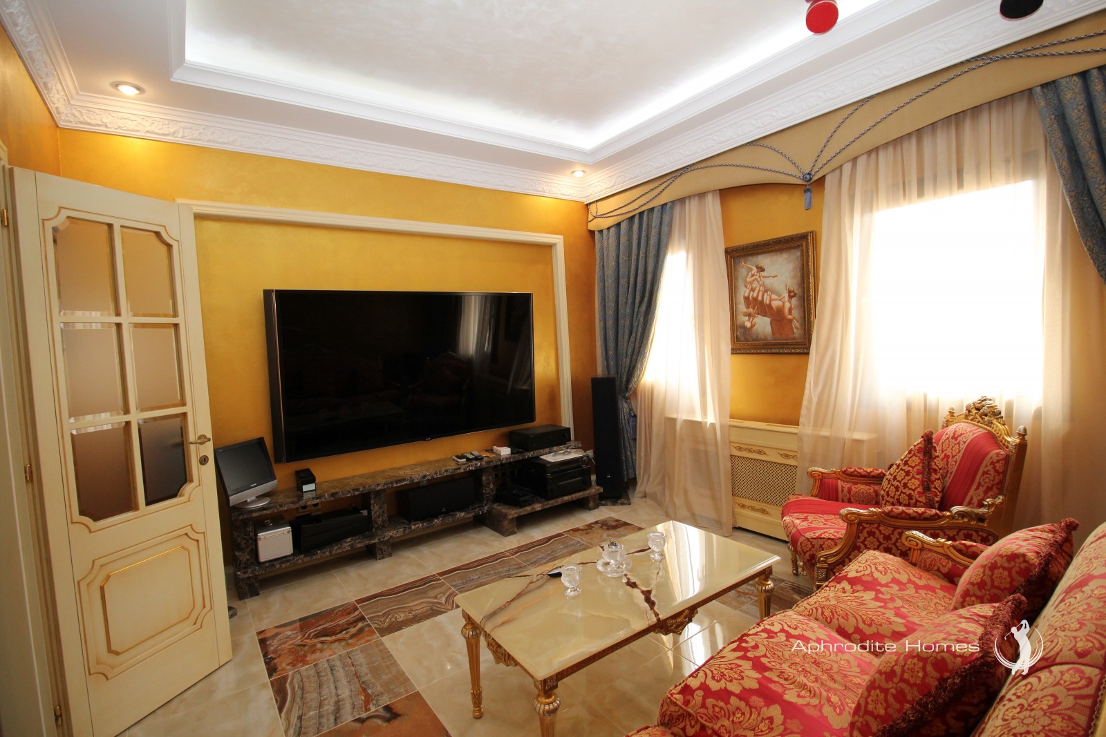 Villa For Sale  in  Aphrodite Hills