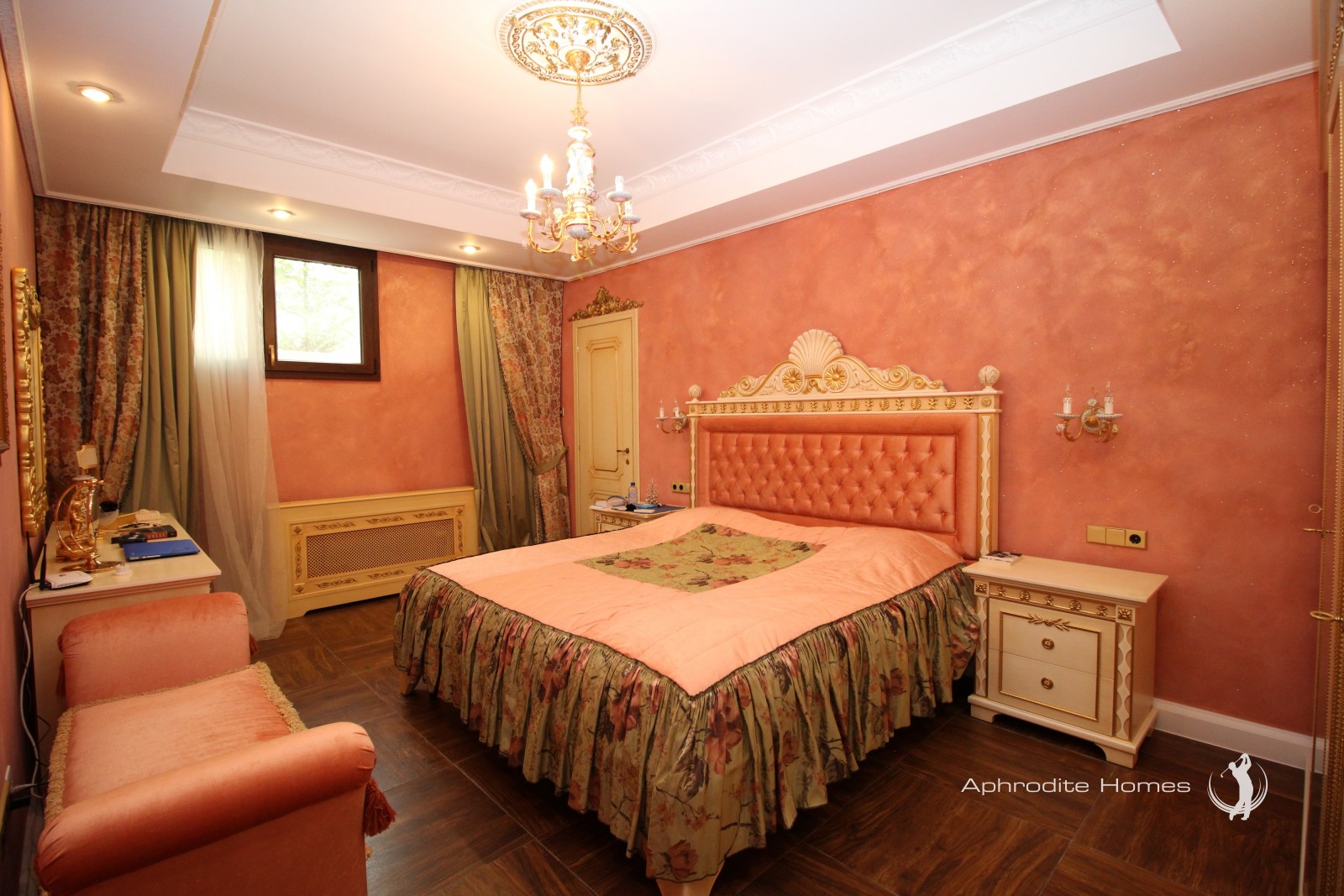 Villa For Sale  in  Aphrodite Hills