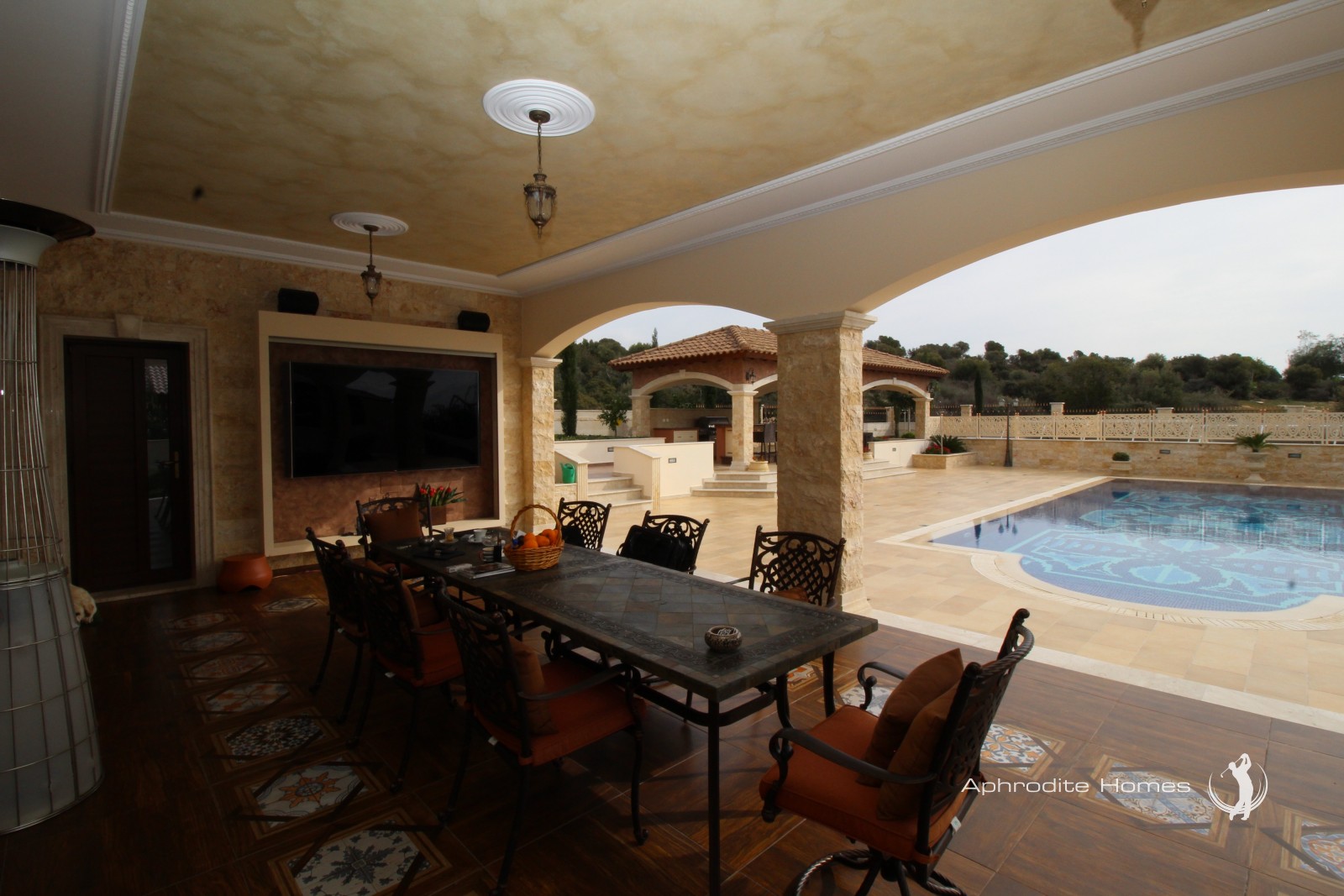 Villa For Sale  in  Aphrodite Hills