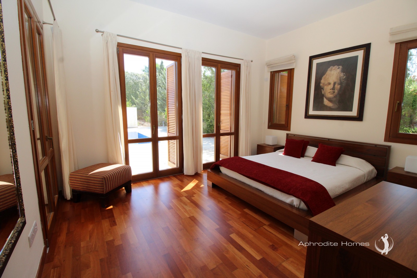 Villa For Sale  in  Aphrodite Hills