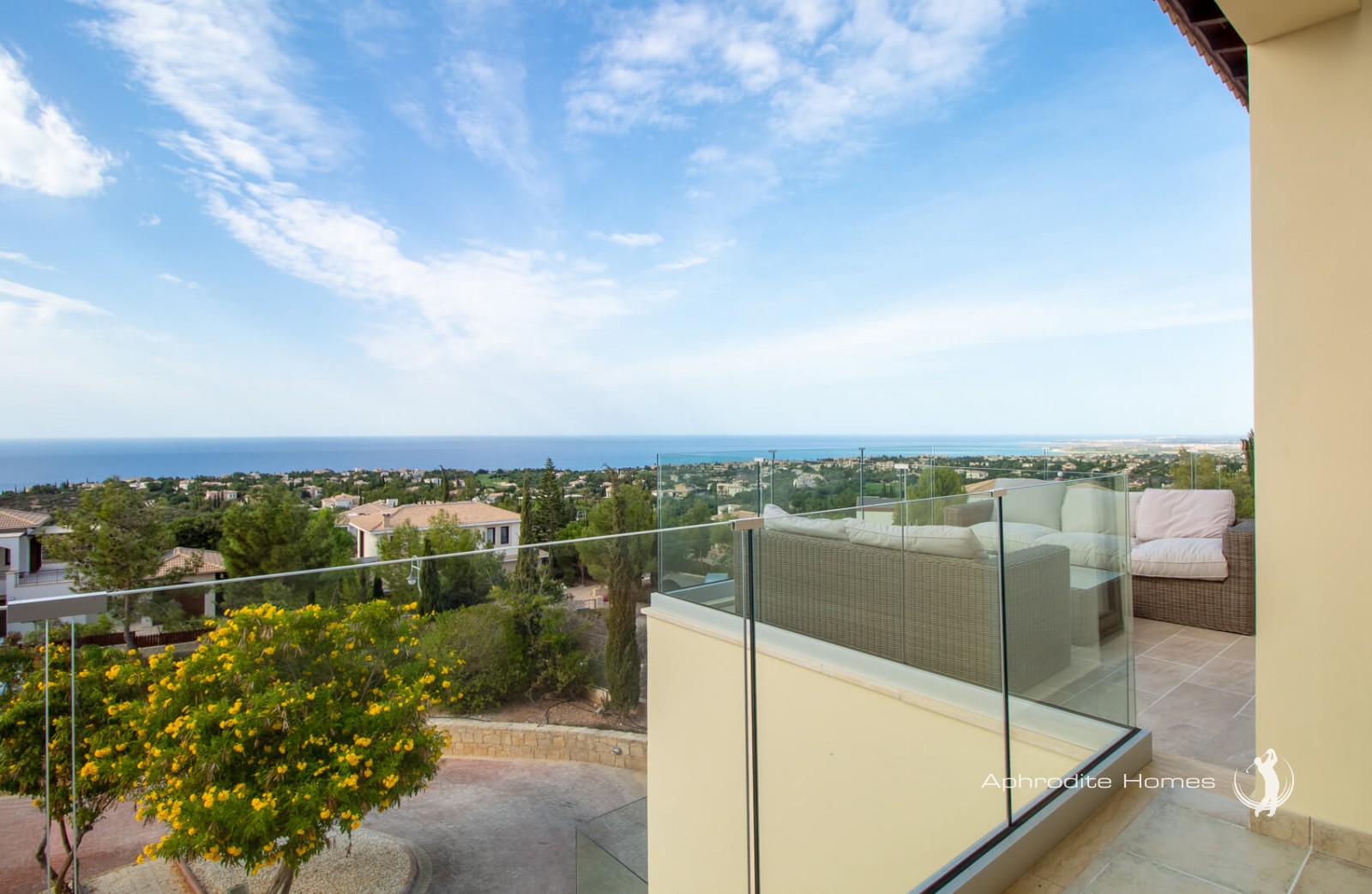 Villa For Sale  in  Aphrodite Hills