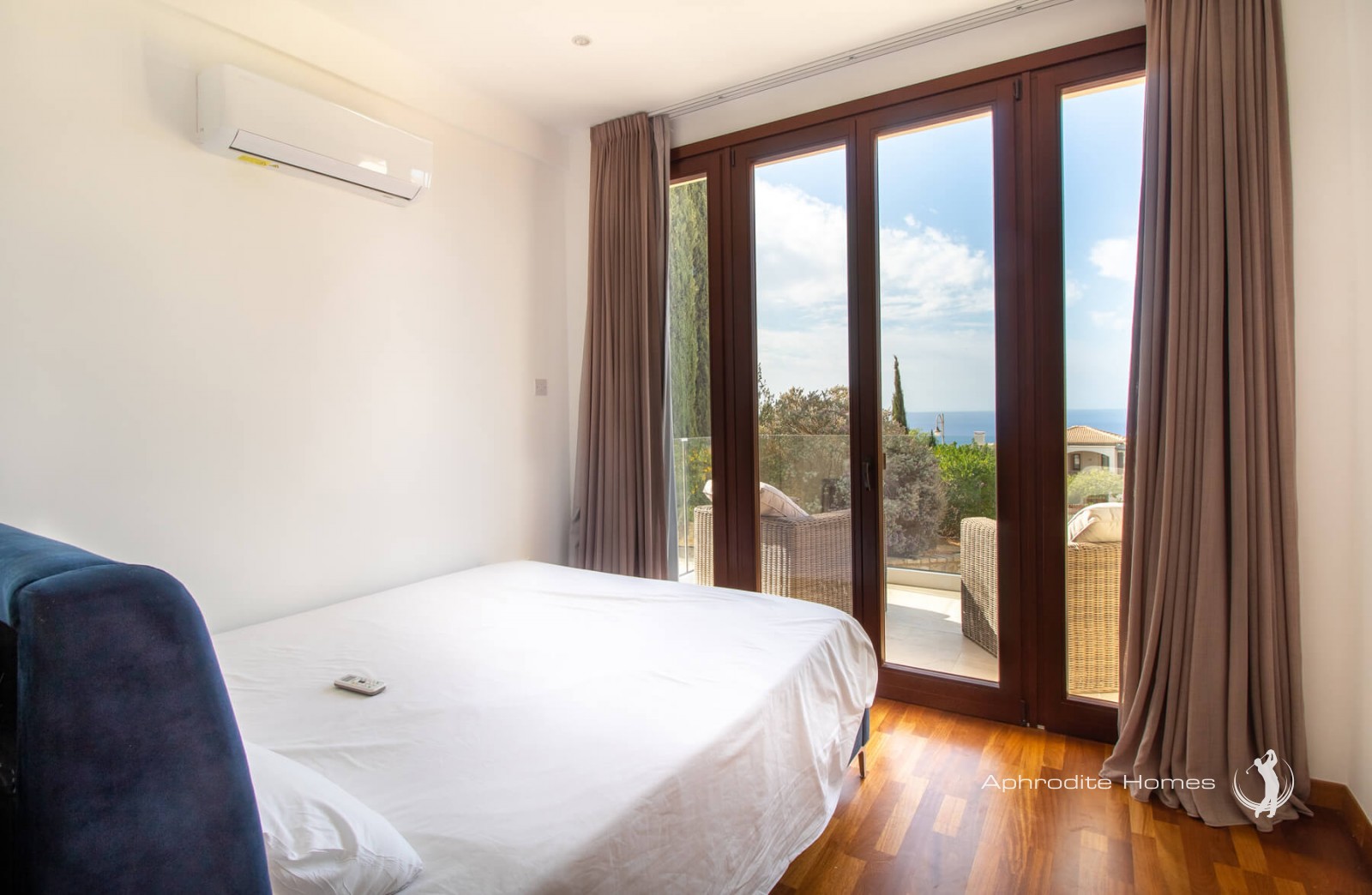 Villa For Sale  in  Aphrodite Hills