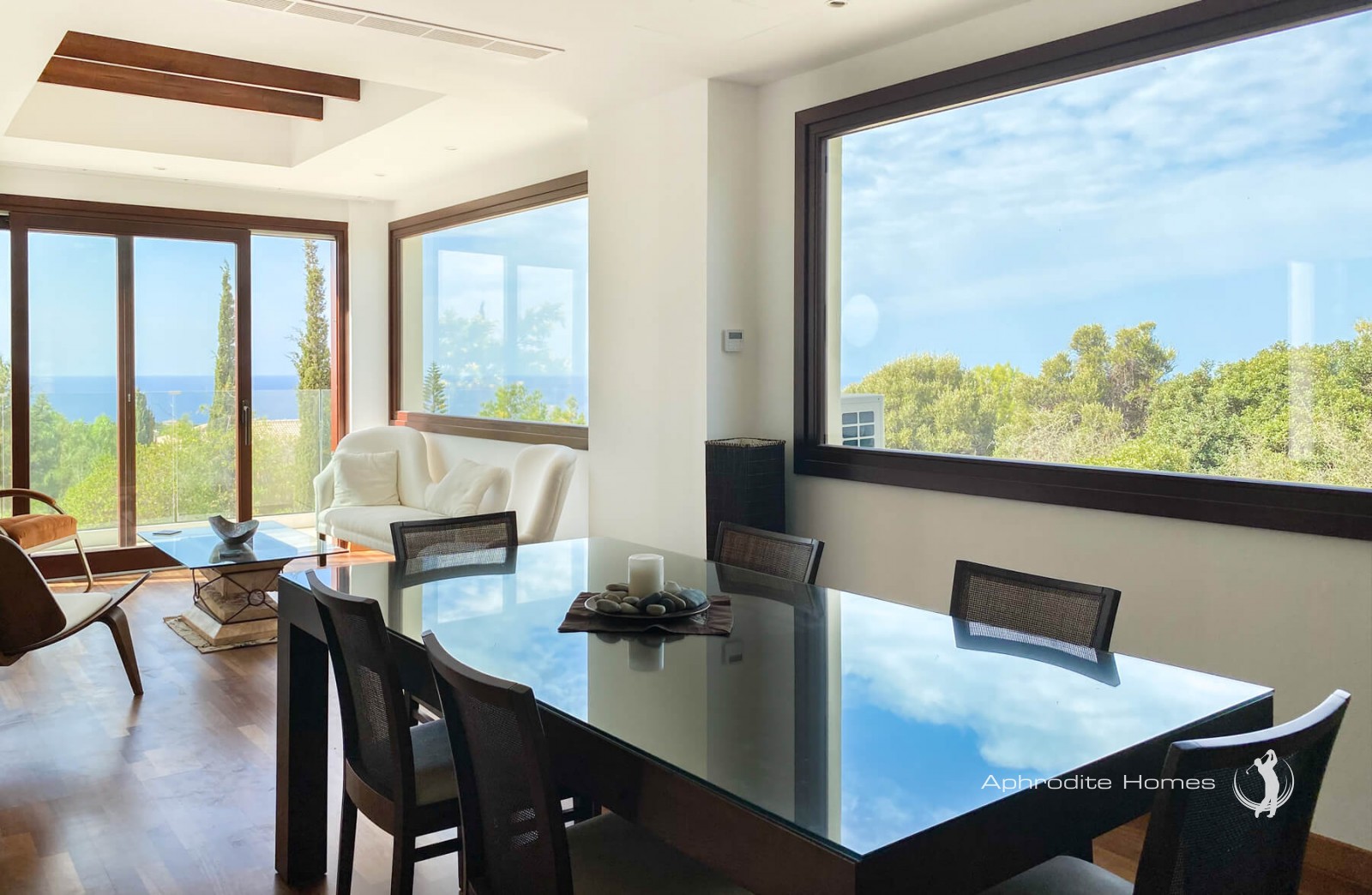 Villa For Sale  in  Aphrodite Hills