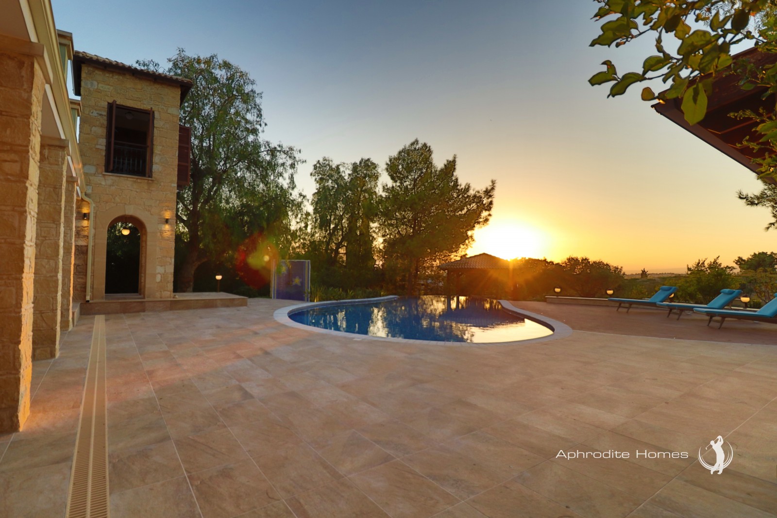 Villa For Sale  in  Aphrodite Hills