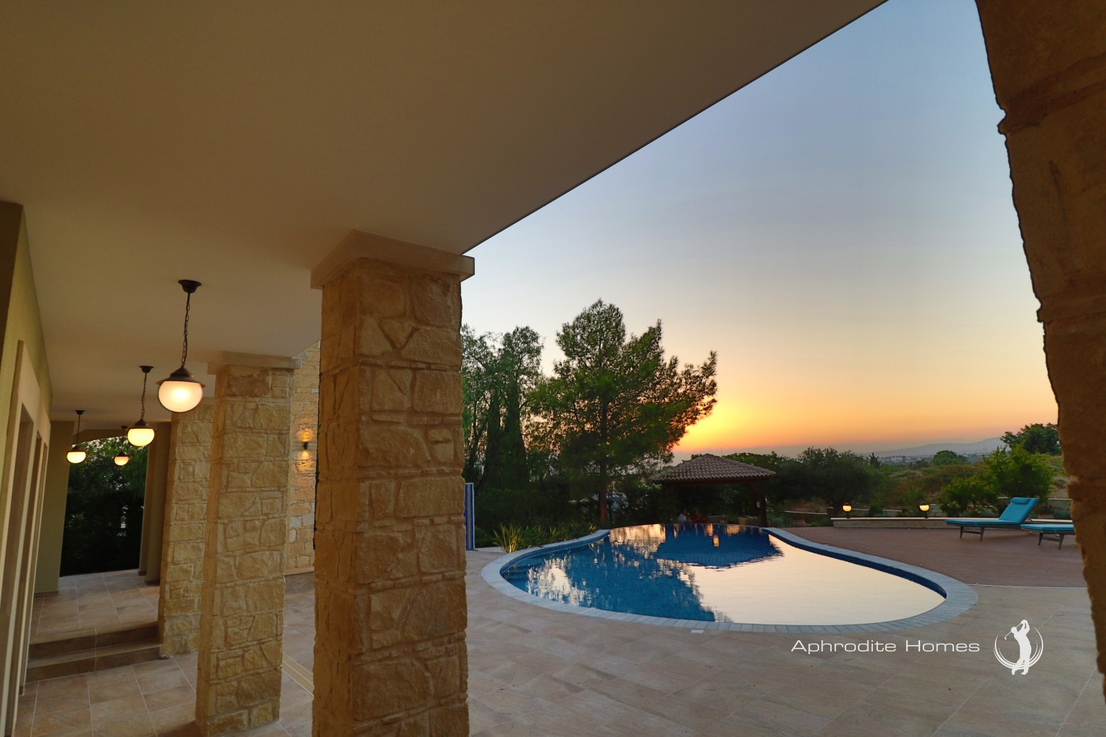 Villa For Sale  in  Aphrodite Hills