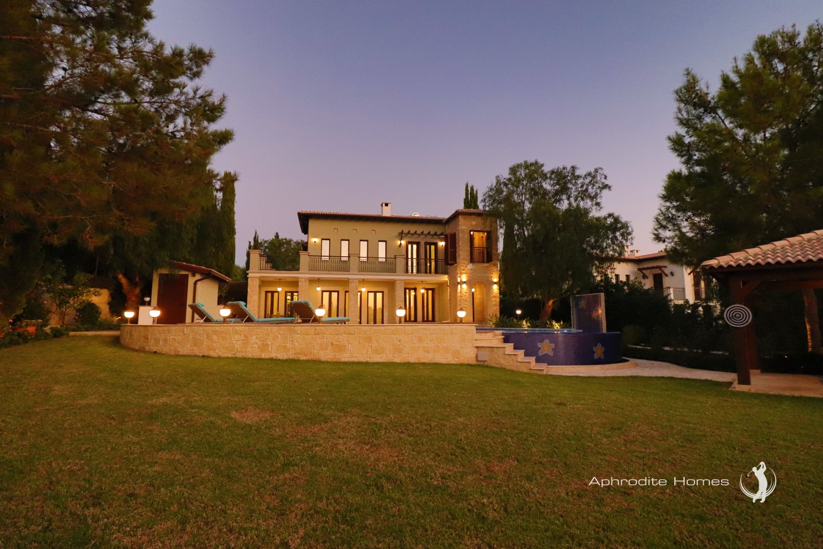Villa For Sale  in  Aphrodite Hills