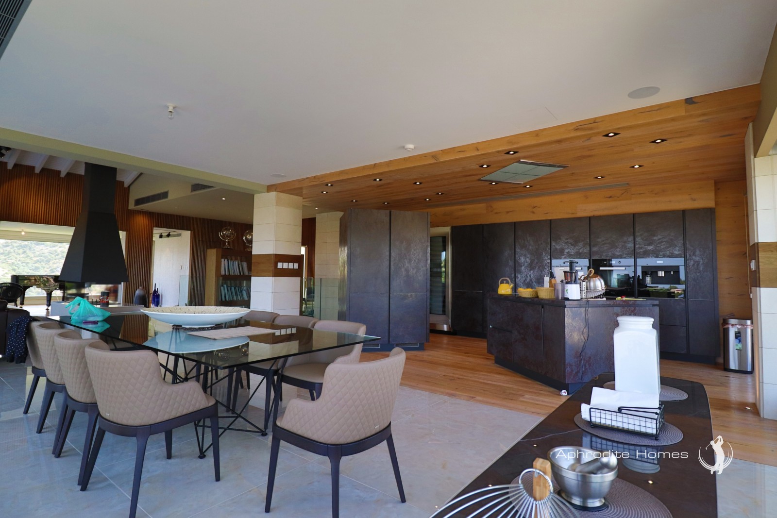 Villa For Sale  in  Aphrodite Hills