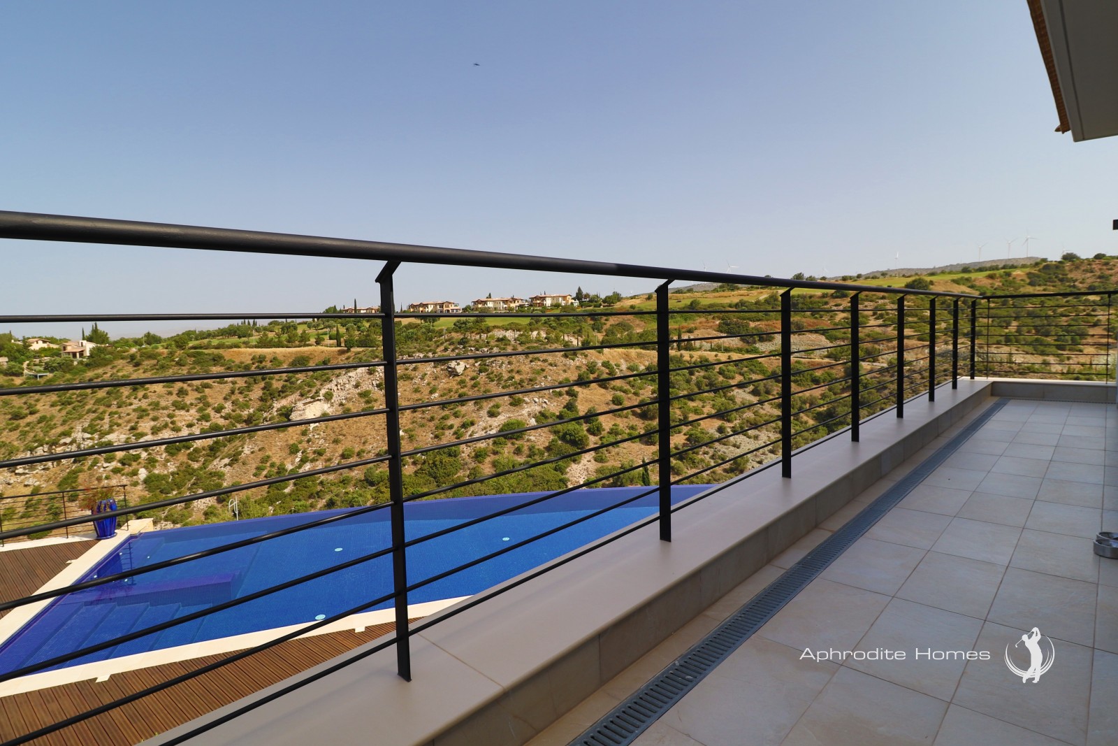 Villa For Sale  in  Aphrodite Hills