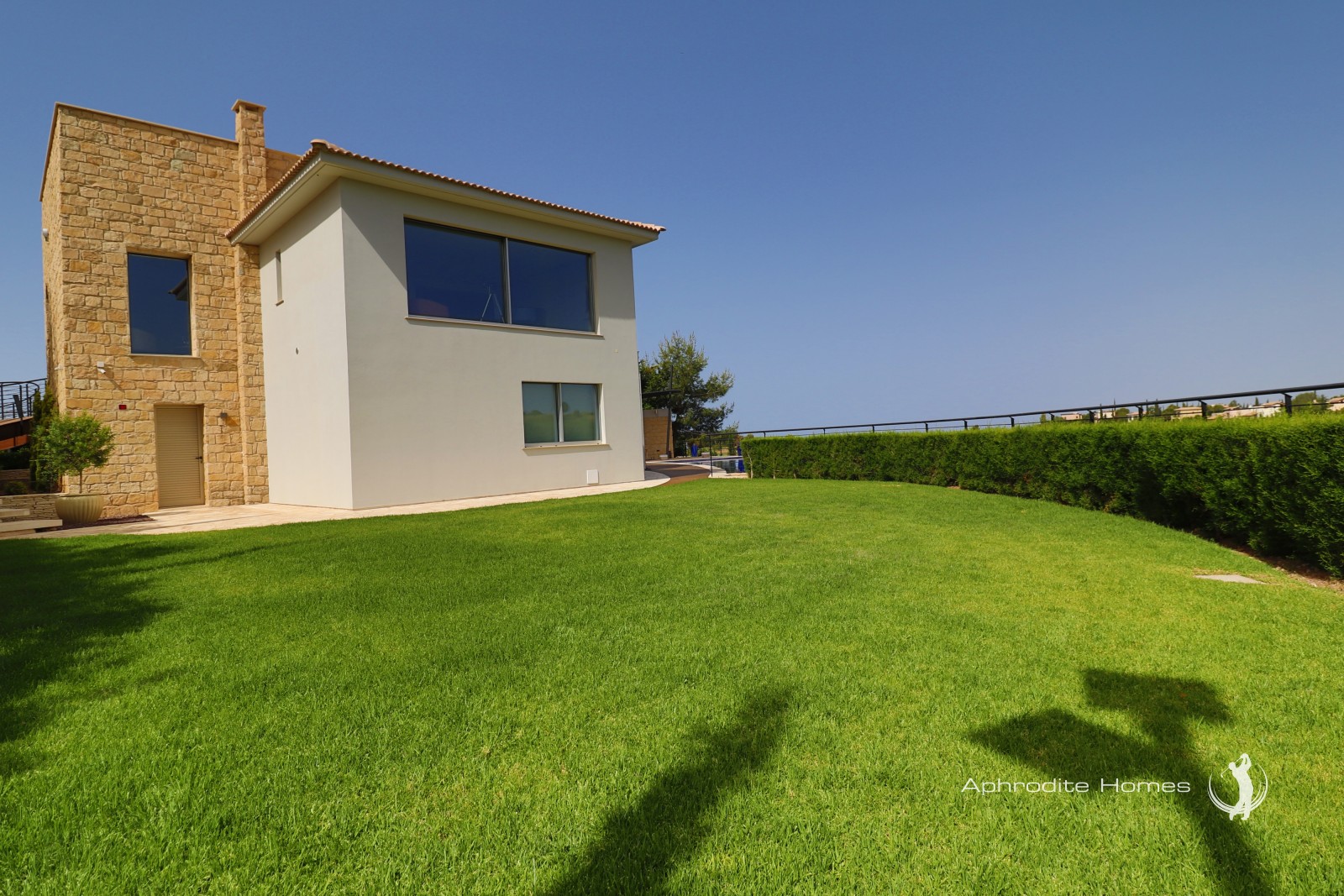 Villa For Sale  in  Aphrodite Hills