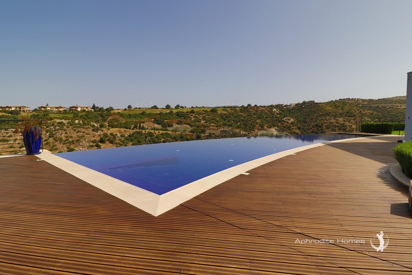 Villa For Sale  in  Aphrodite Hills
