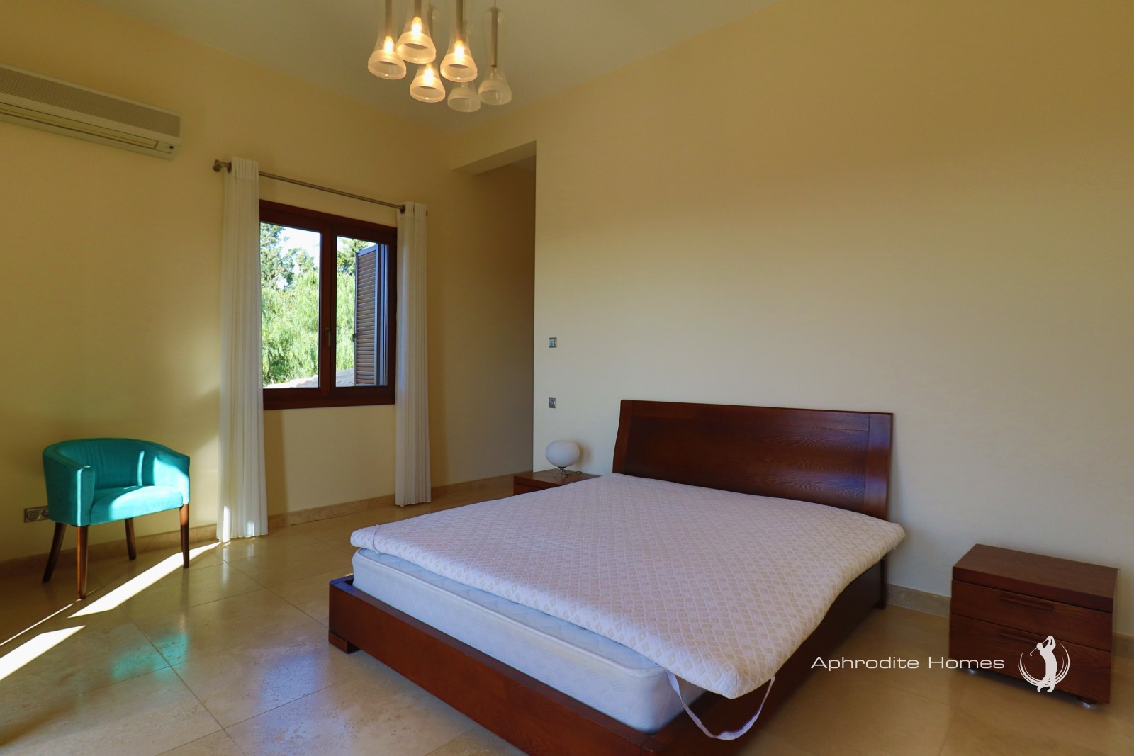 Villa For Sale  in  Aphrodite Hills