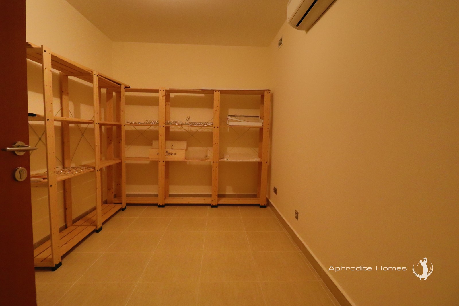 Villa For Sale  in  Aphrodite Hills