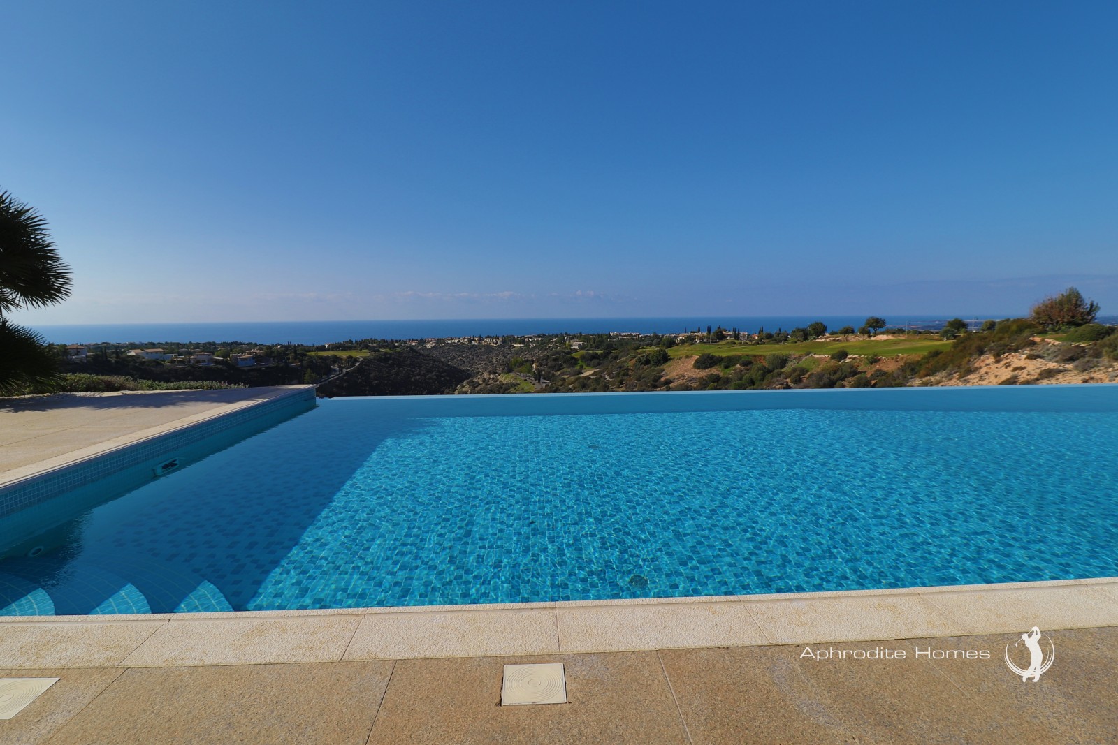 Villa For Sale  in  Aphrodite Hills