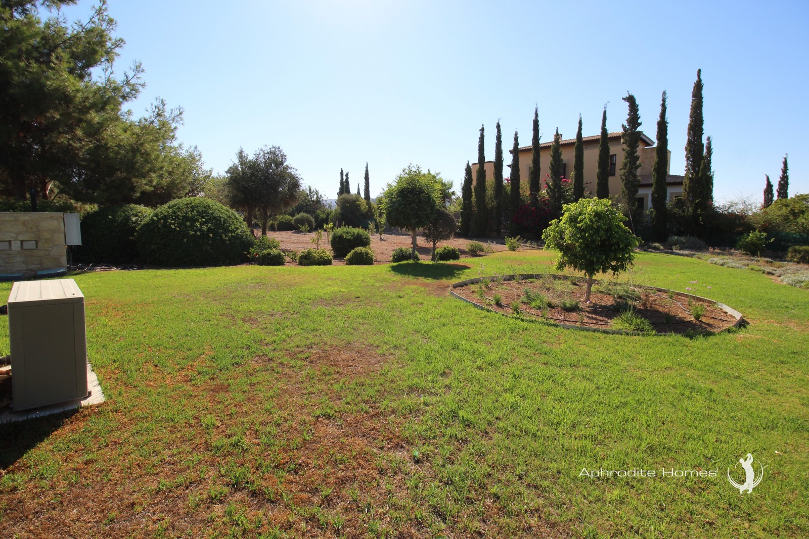 Villa For Sale  in  Aphrodite Hills