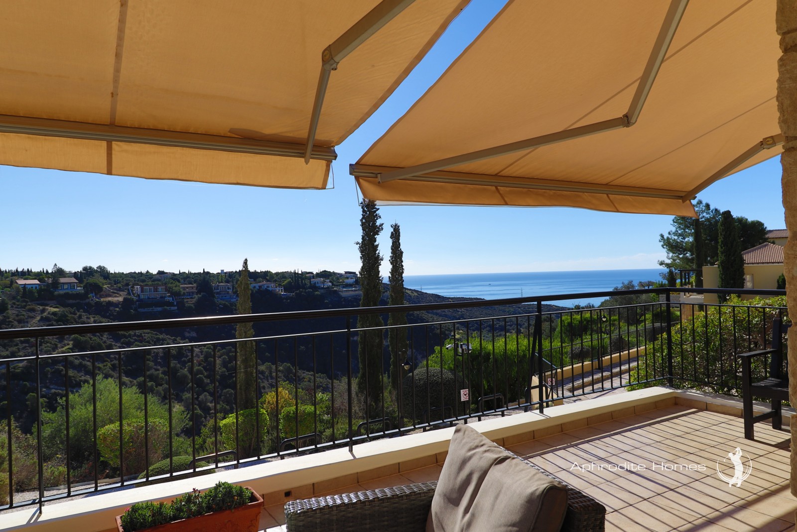 Junior Villa For Sale  in  Aphrodite Hills - Adonis