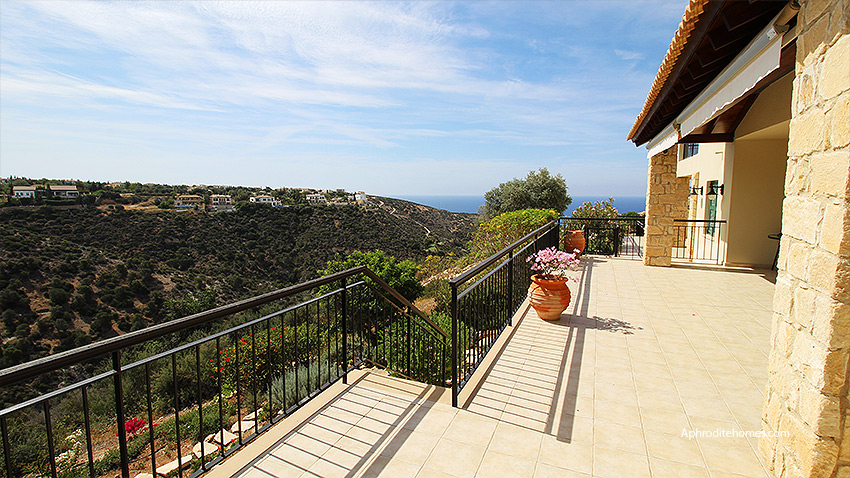 Luxury property in Aphrodite Hills 230